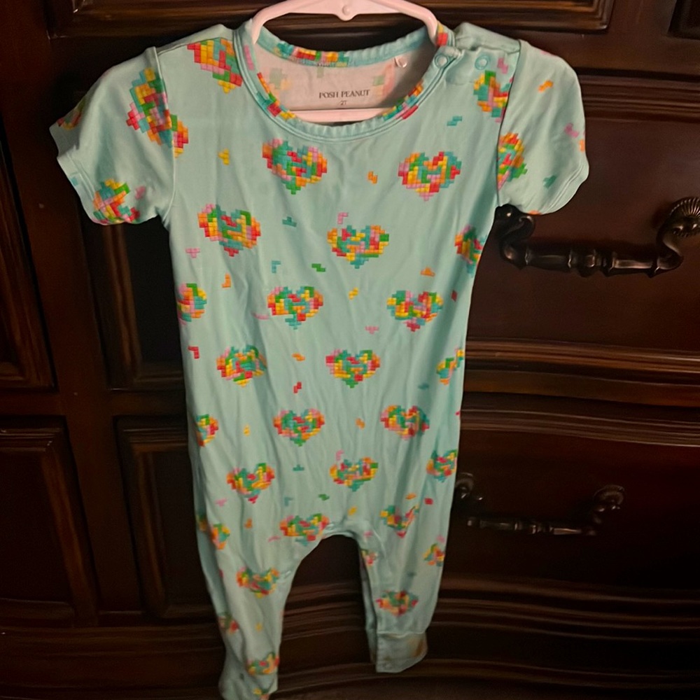 Cute Romper (Unisex)Great 4 those evenin mosquitoes!